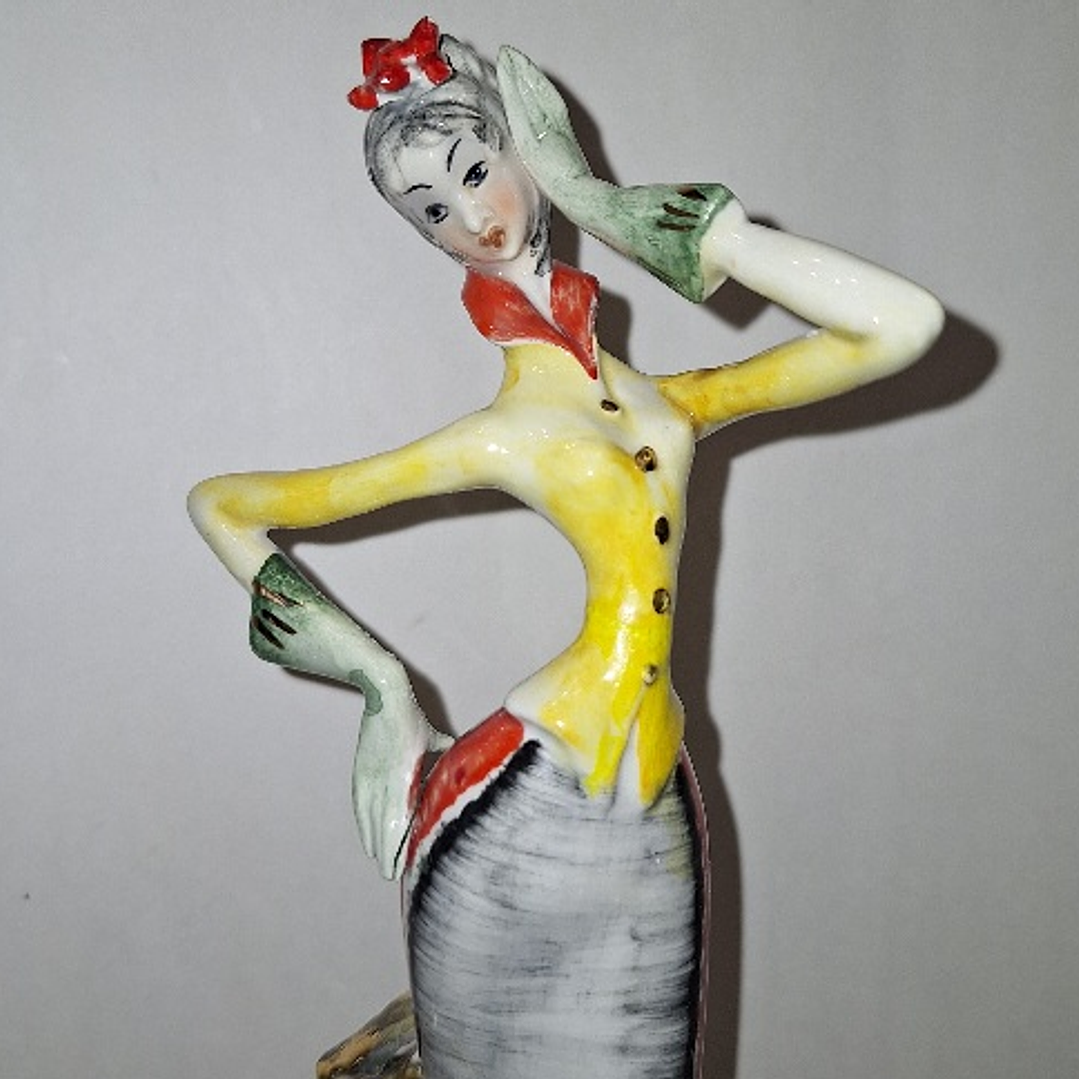Estatueta em porcelana italiana  3