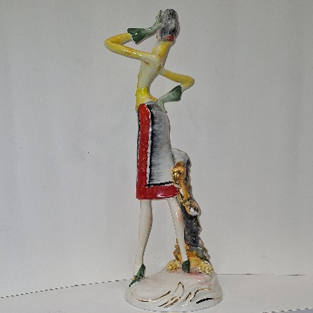 Estatueta em porcelana italiana  4