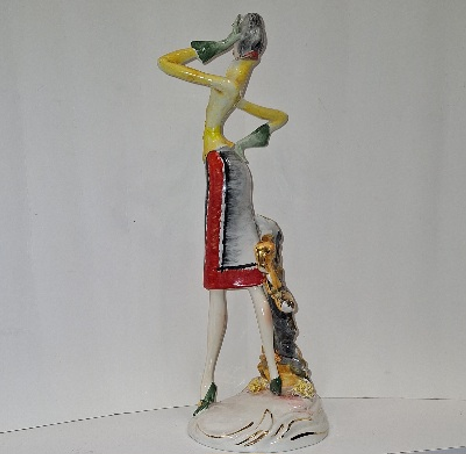 Estatueta em porcelana italiana  4