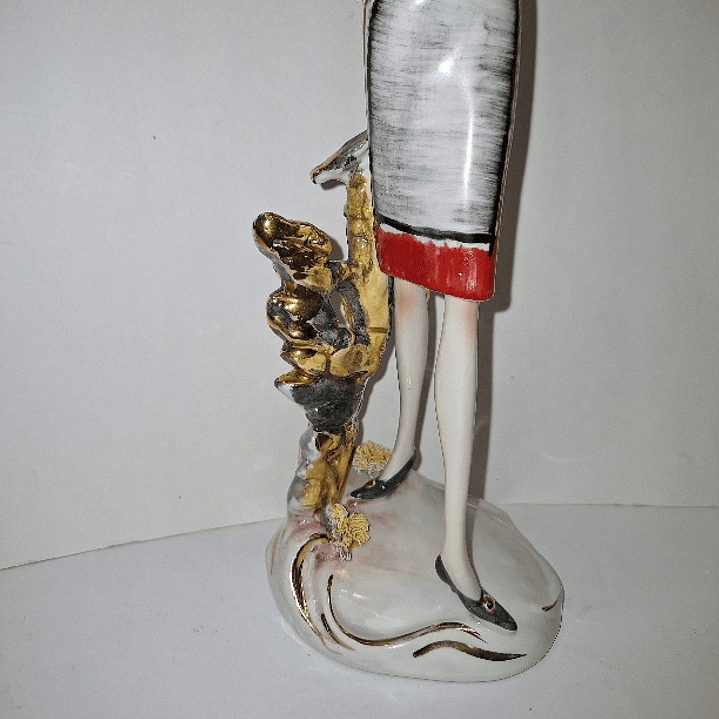 Estatueta em porcelana italiana  7