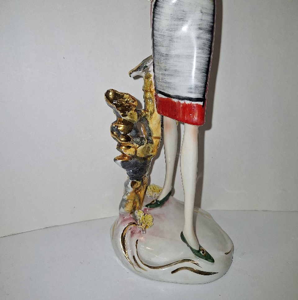 Estatueta em porcelana italiana  7