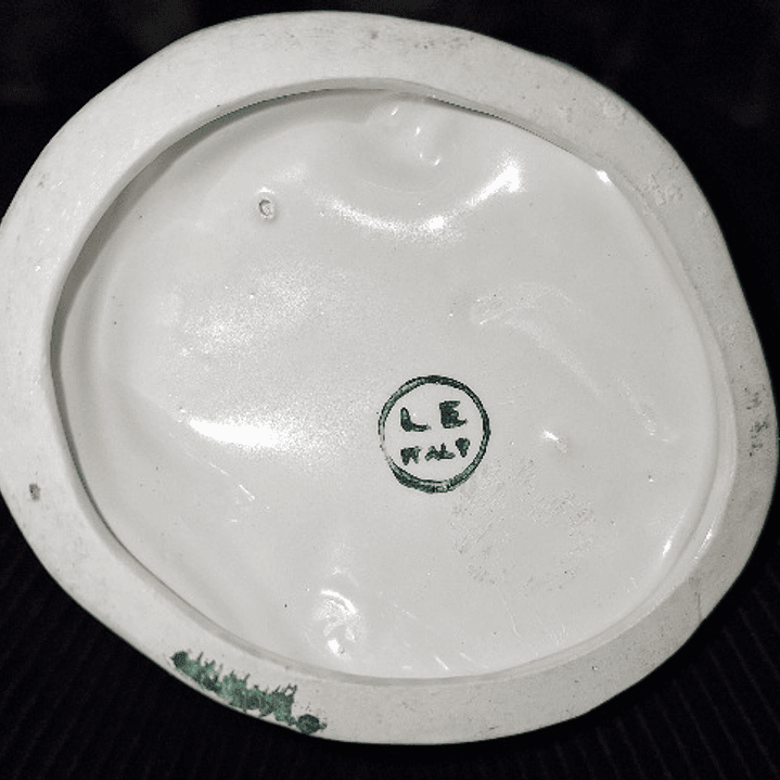 Estatueta em porcelana italiana  9