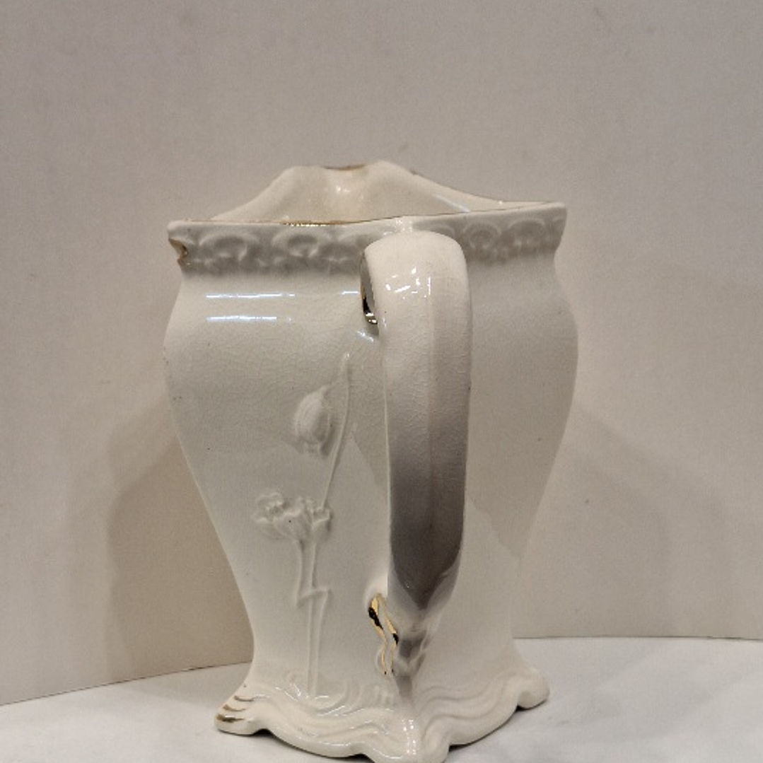 Jarra em faiança art nouveau  2