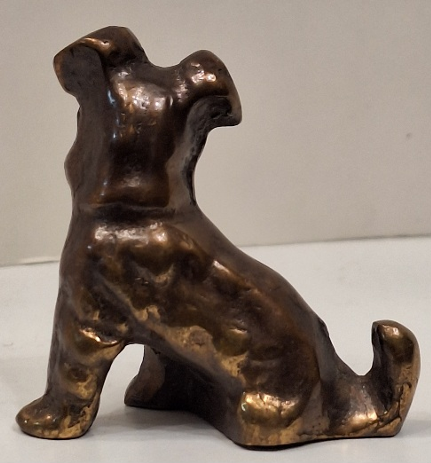 Mini cão em bronze patinado  3