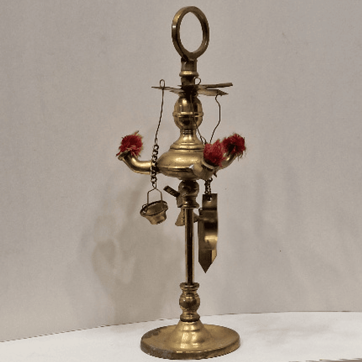 Candeia em latão  1