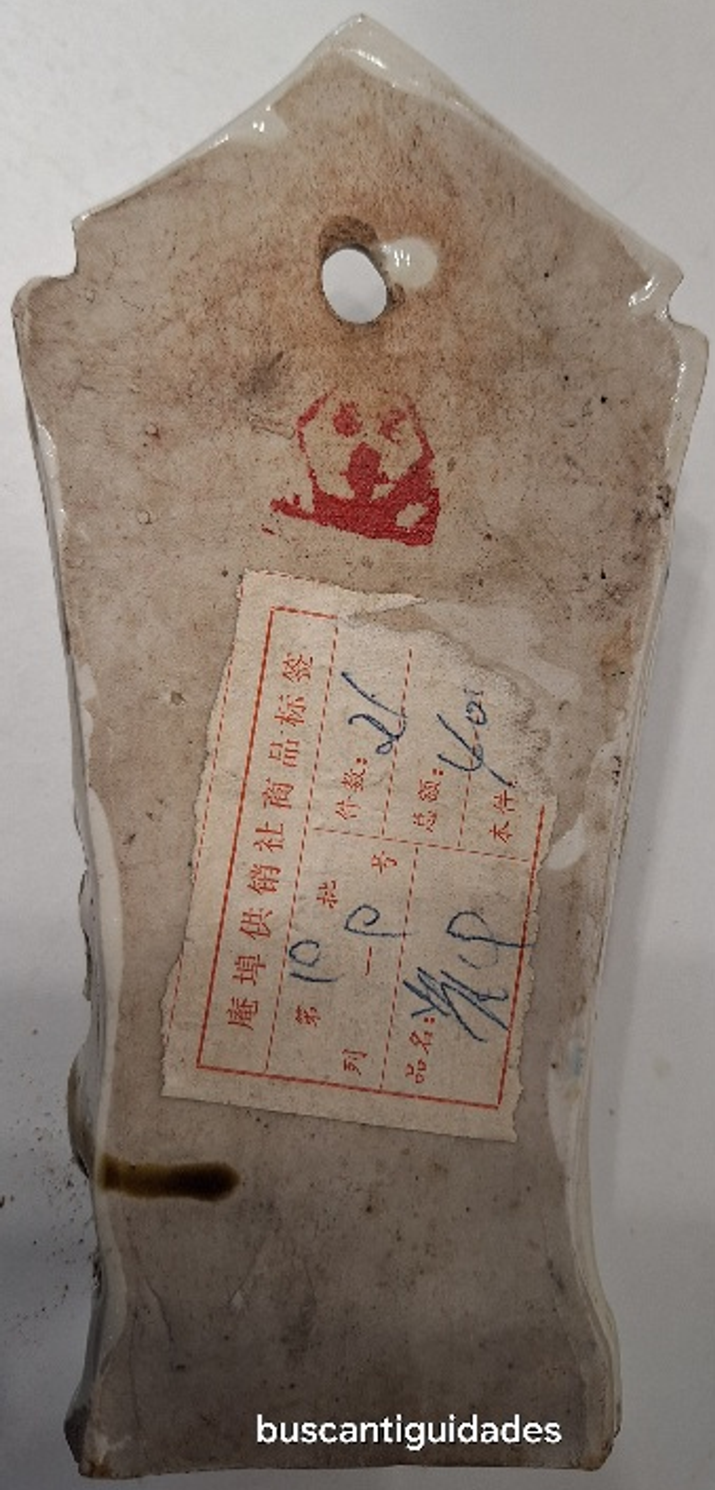 Floreira de parede em porcelana  3