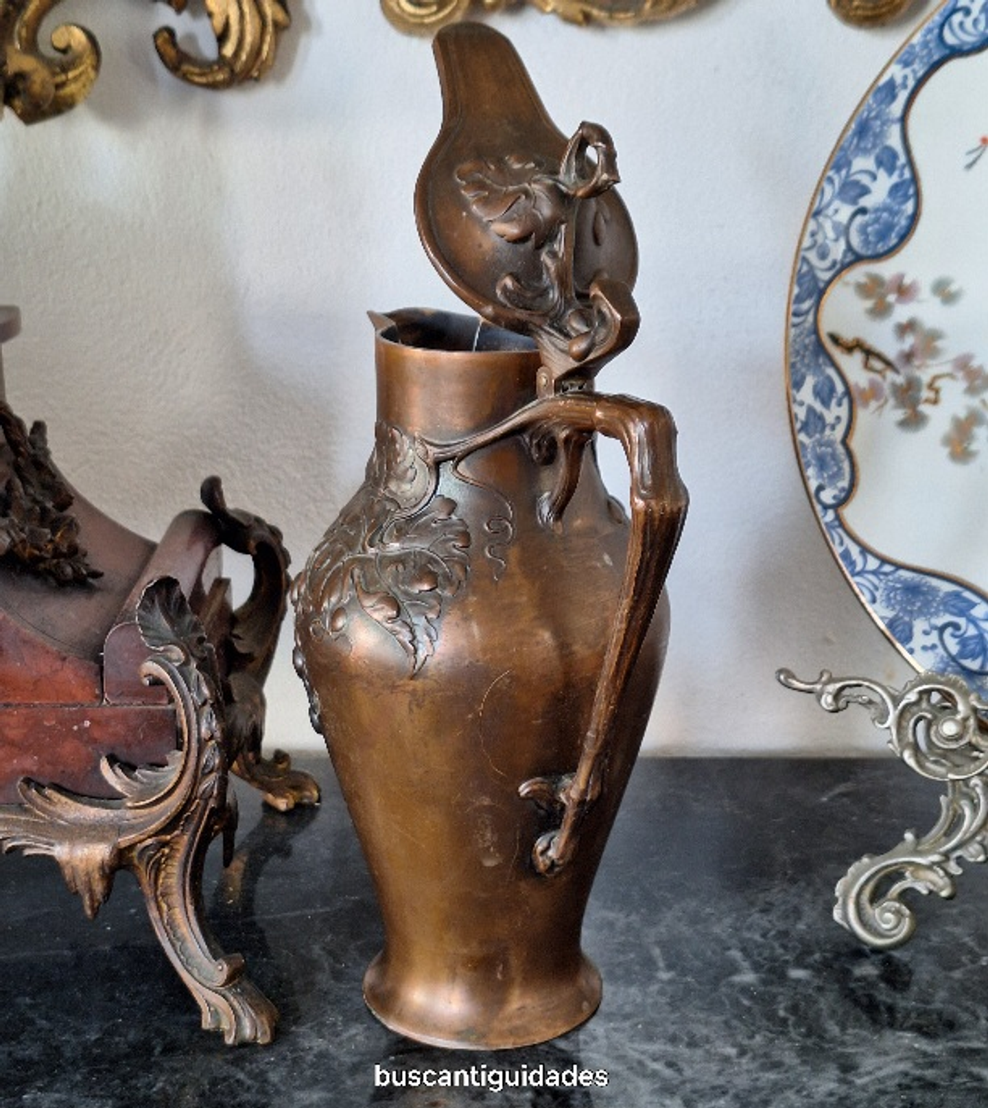Jarra em bronze patinado Art Nouveau  7