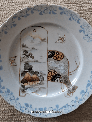 Medalhão porcelana Japonesa 