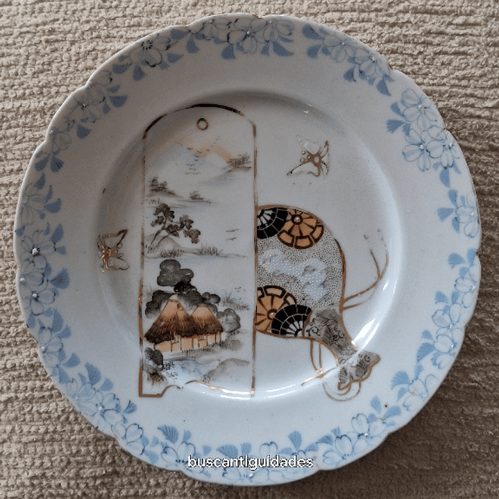 Medalhão porcelana Japonesa  1