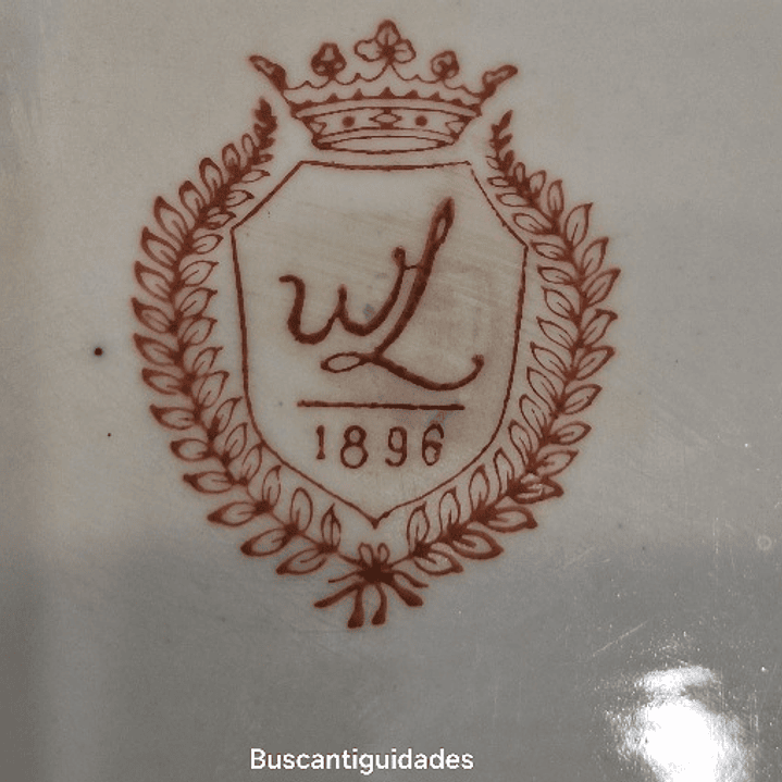 Medalhão em porcelana chinesa  2