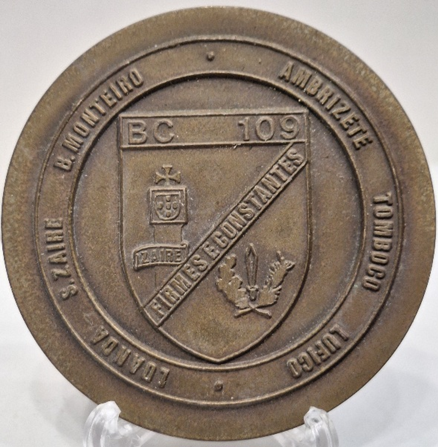 Medalha, BC 109 - 25 Anos Angola 1