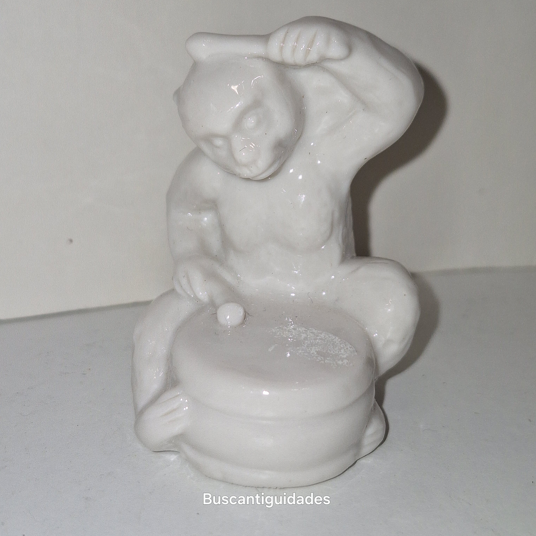 Mini Macaco em porcelana  4