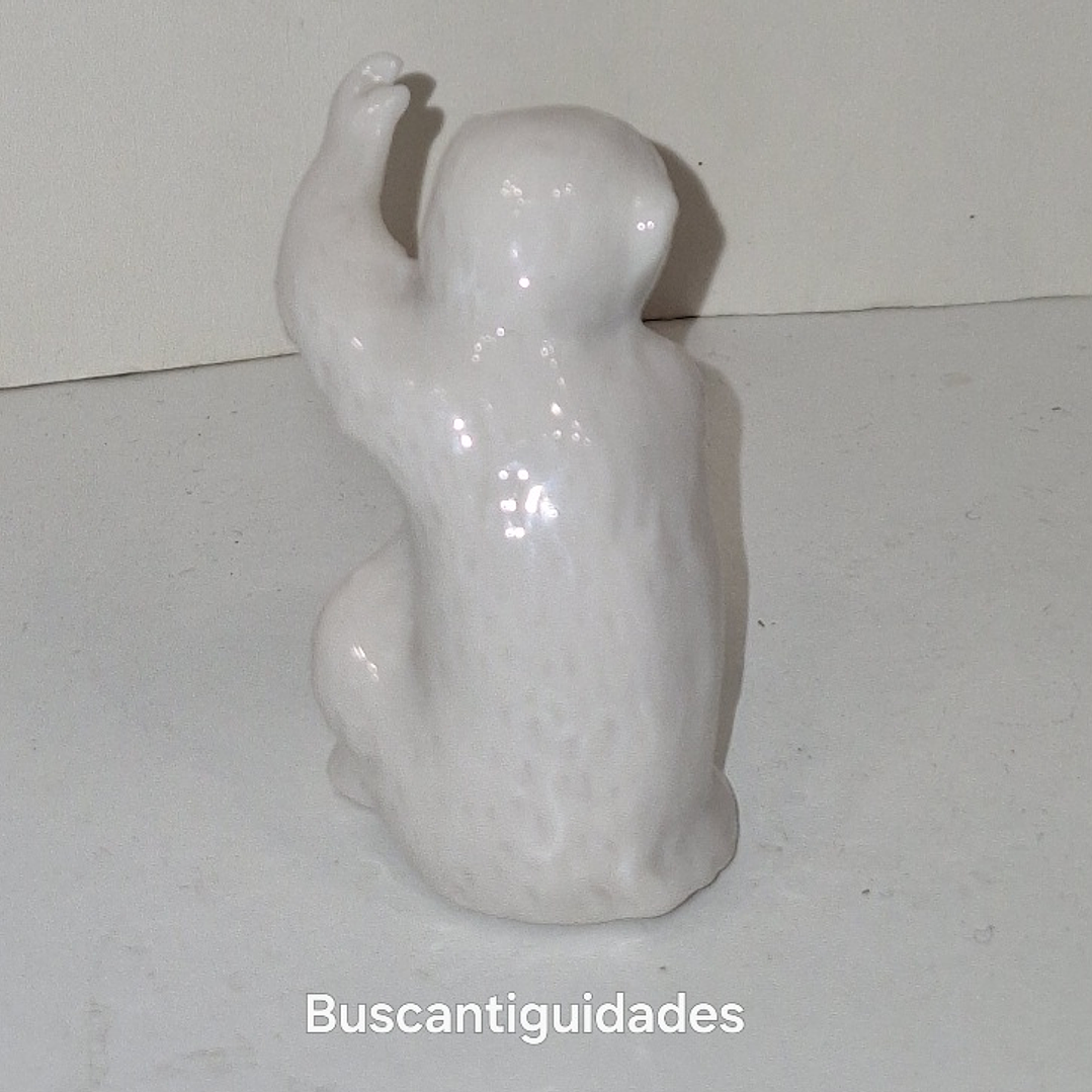 Mini Macaco em porcelana  3