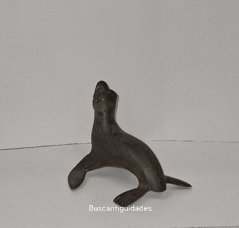 Escultura em bronze, Foca