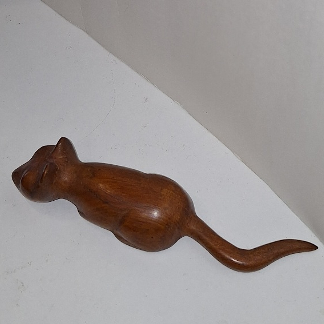 Escultura em madeira,  Gato 3