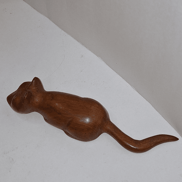 Escultura em madeira,  Gato 3