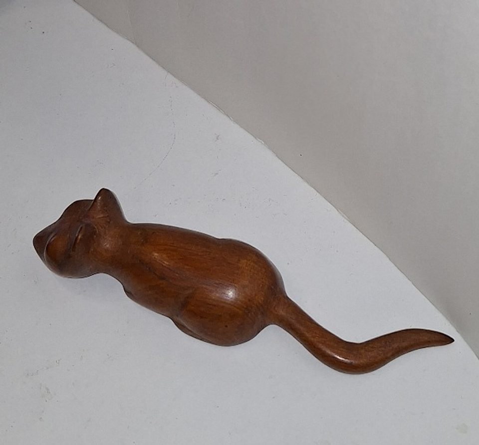 Escultura em madeira,  Gato 3