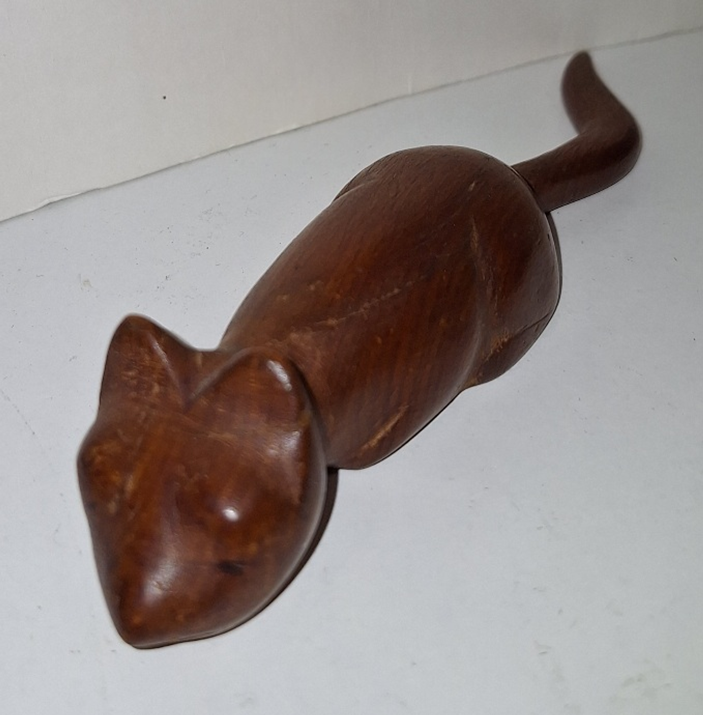 Escultura em madeira,  Gato 1