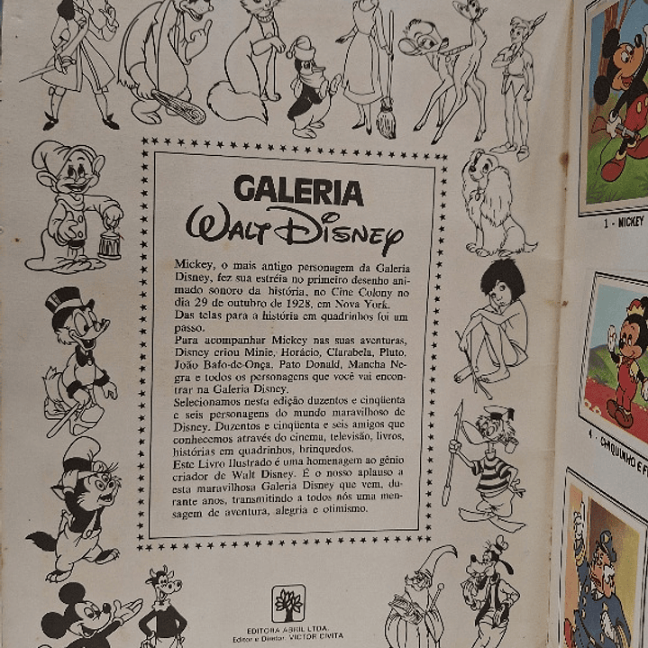 Caderneta cromos antiga walt disney 2