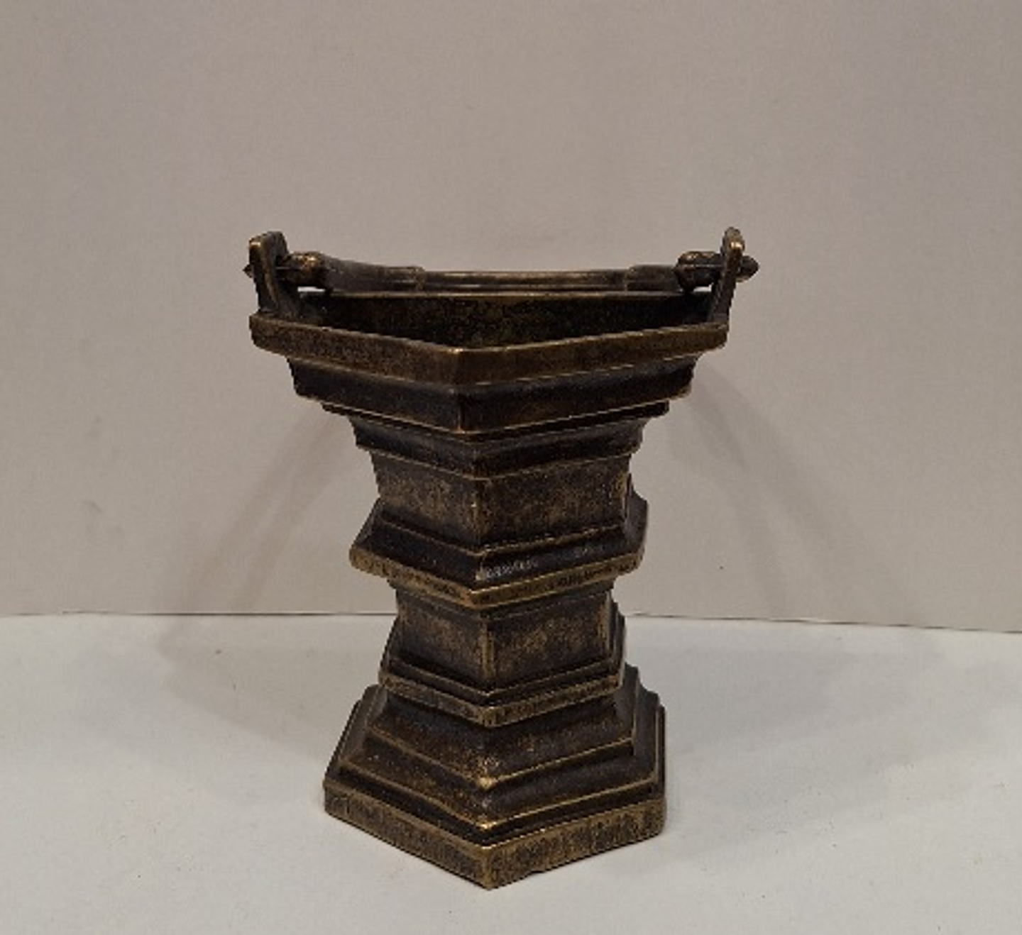 Balde para água Benta em bronze  2