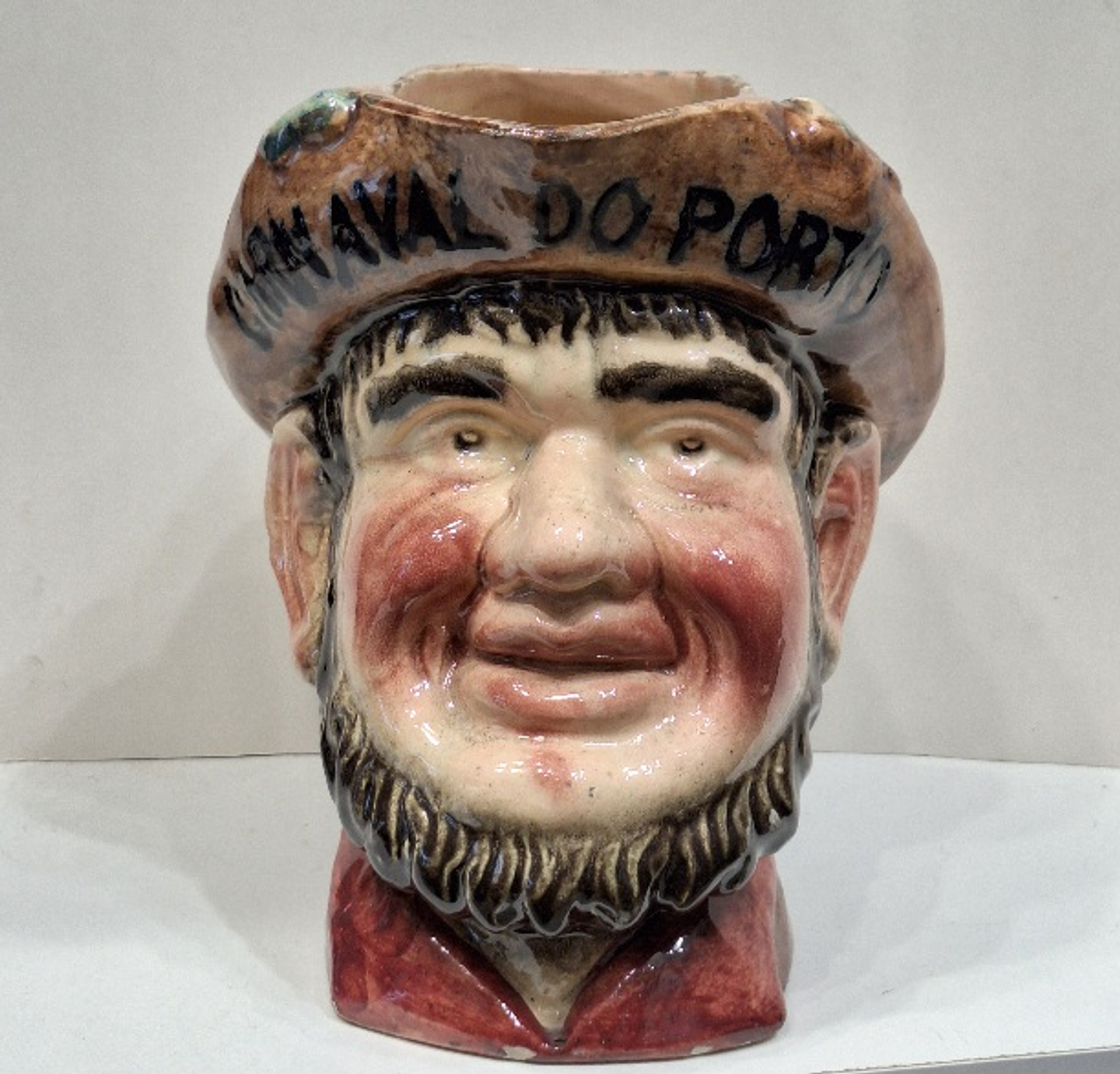 Caneca em faiança, Zé Povinho  1