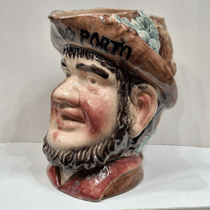 Caneca em faiança, Zé Povinho  2