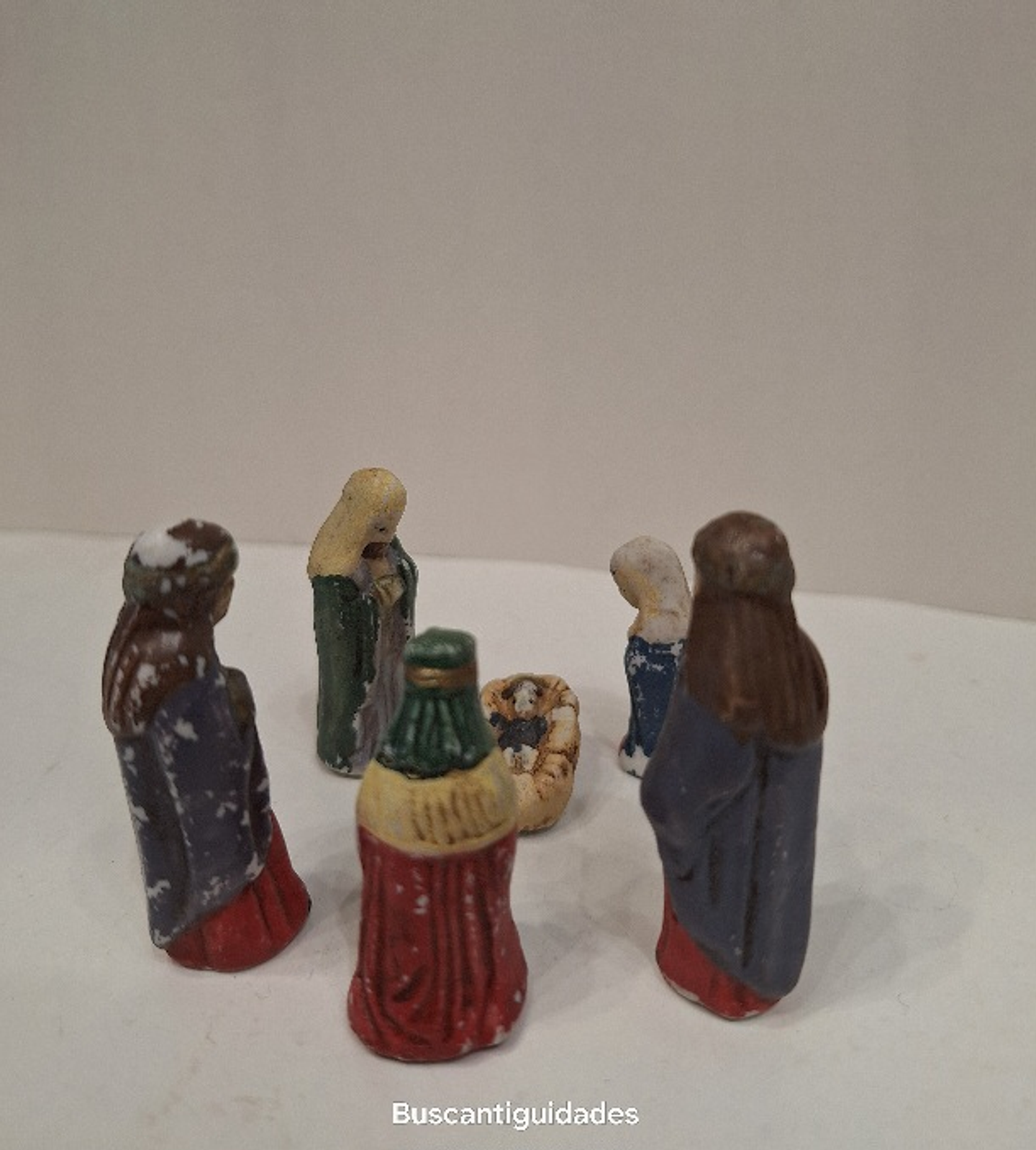 Figuras de presépio em porcelana  1