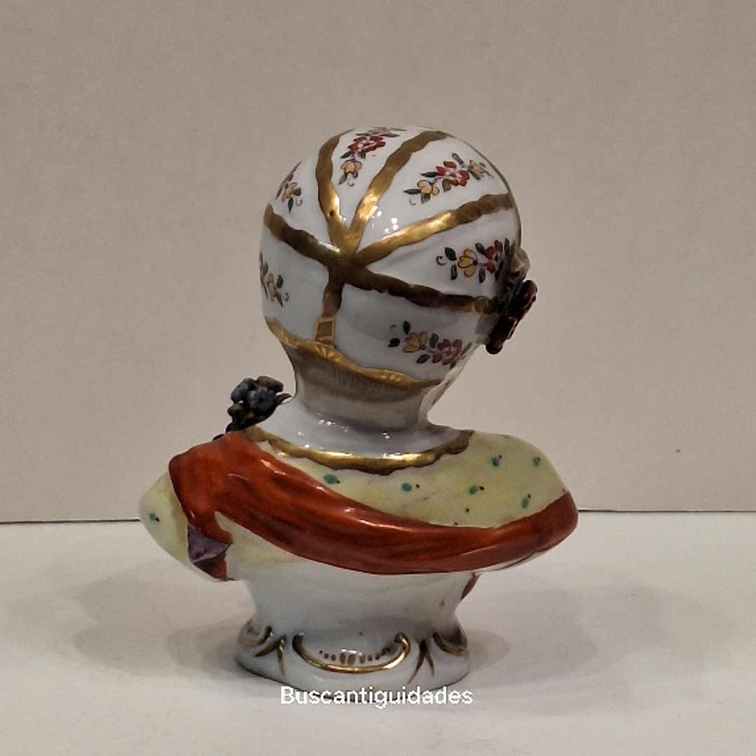 Busto em porcelana de Dresden 2