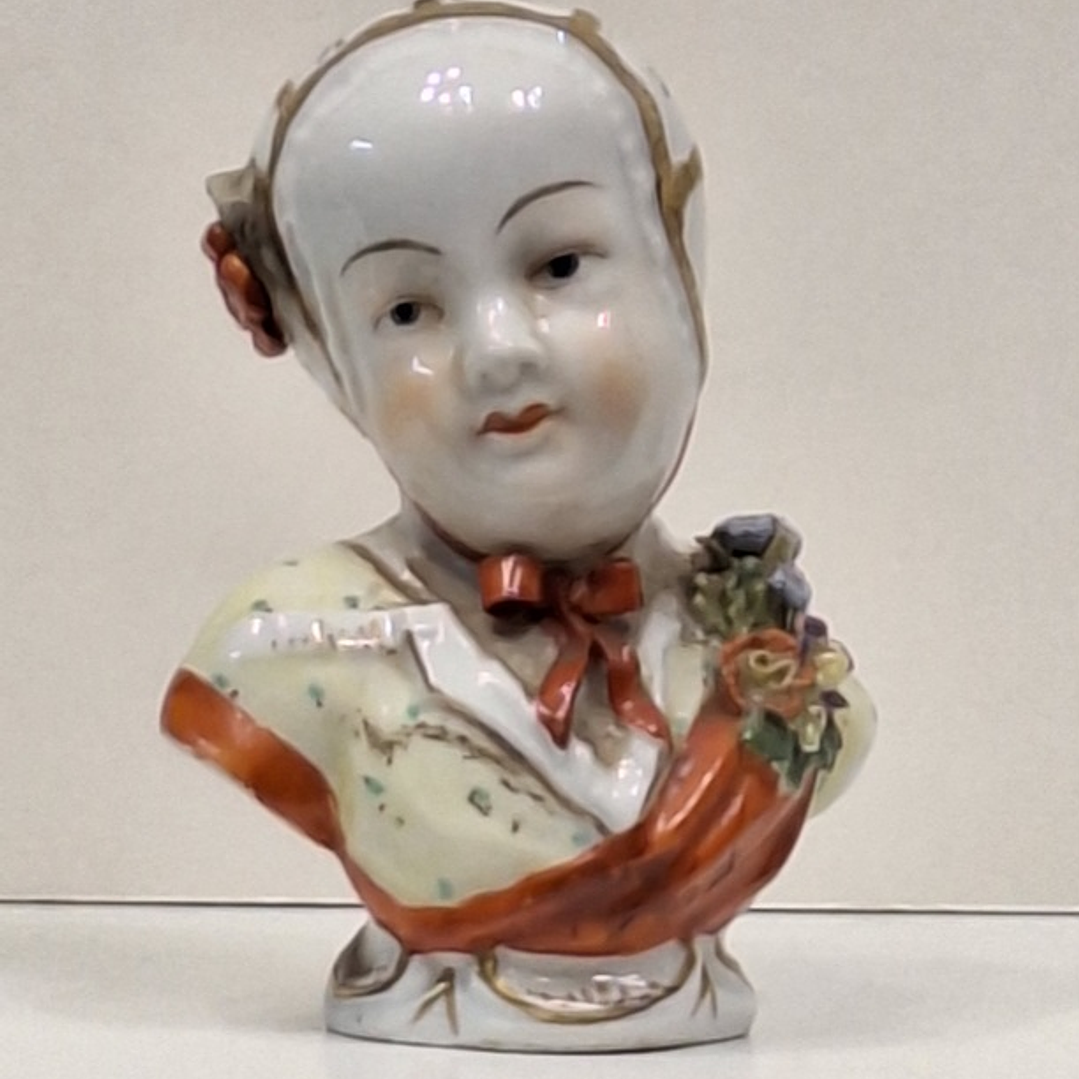 Busto em porcelana de Dresden 1