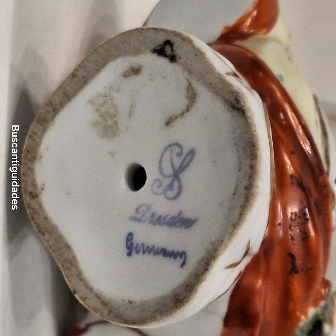 Busto em porcelana de Dresden 8