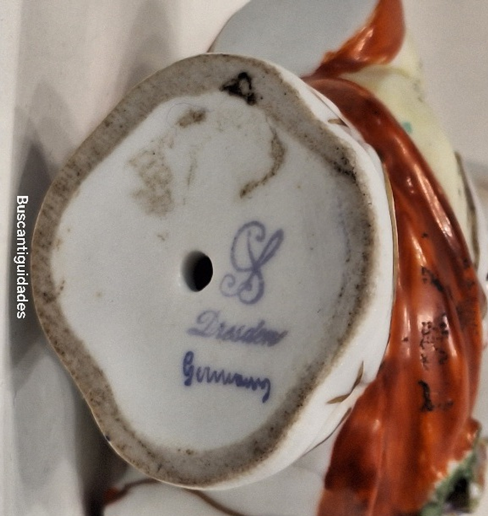 Busto em porcelana de Dresden 8