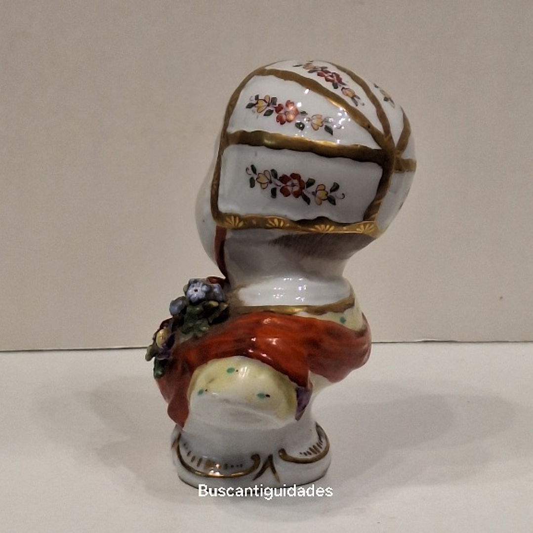 Busto em porcelana de Dresden 9