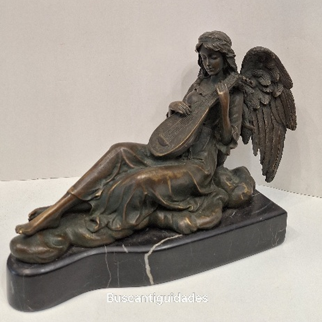 Escultura em  bronze,  