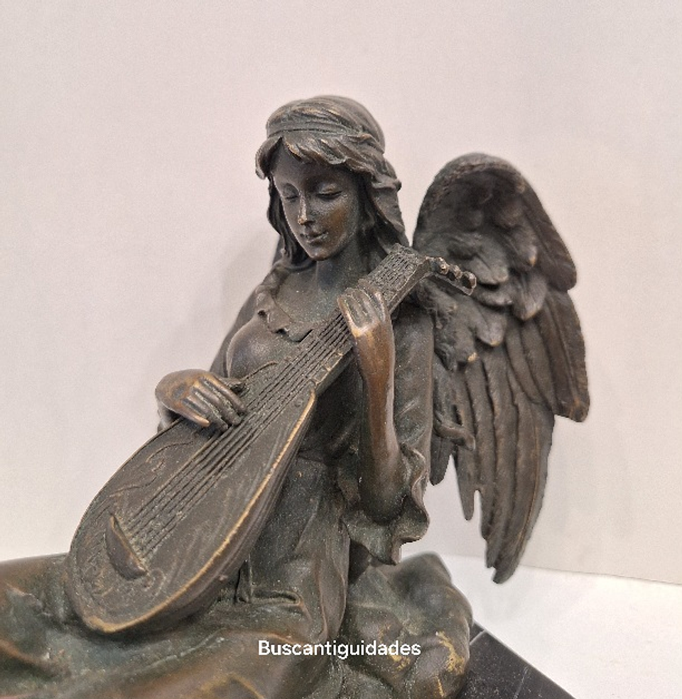 Escultura em  bronze,  