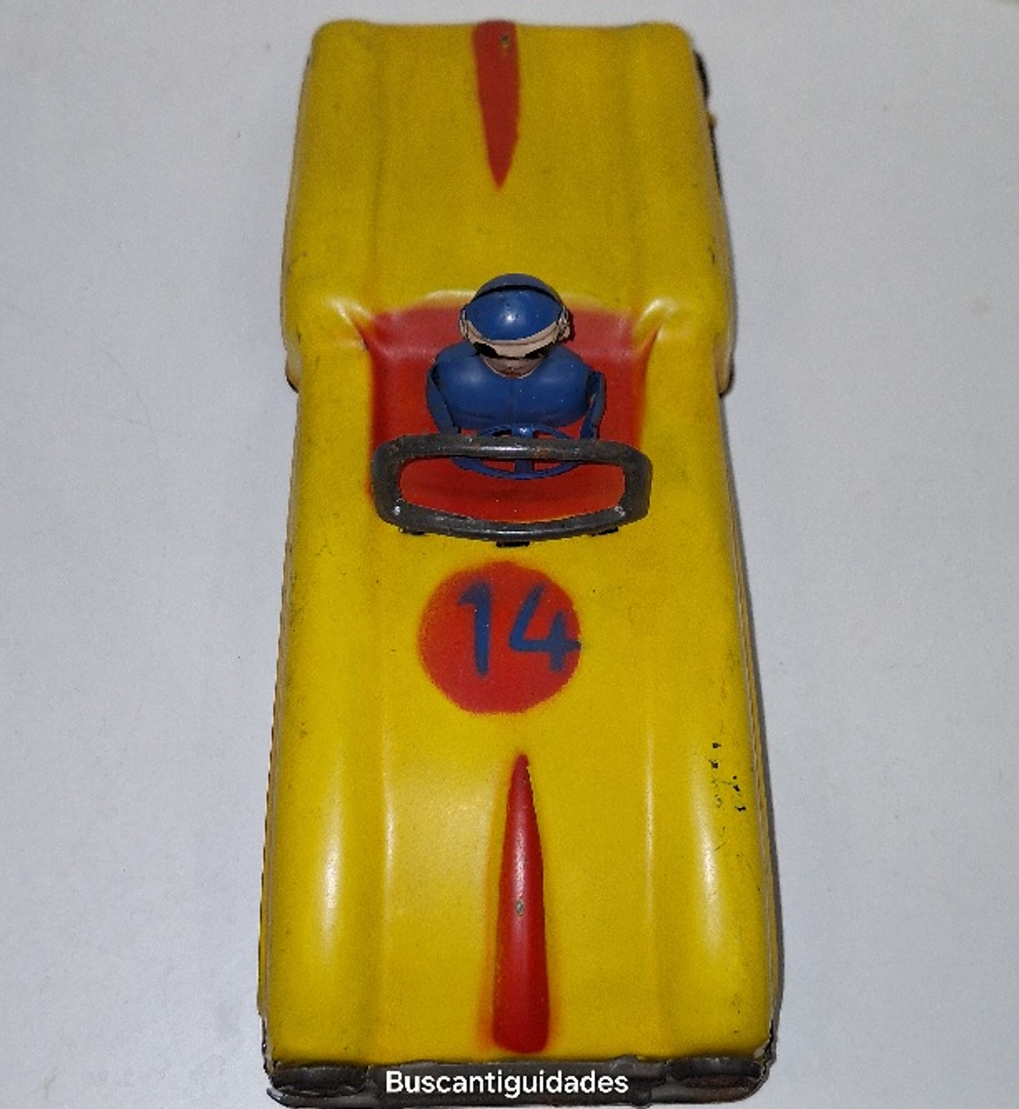 Brinquedo de lata, carro de corrida 2