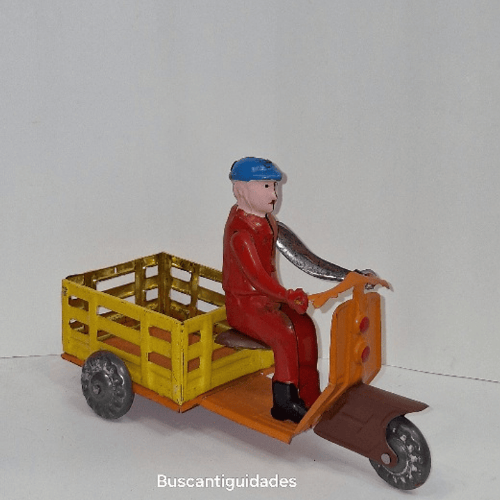 Brinquedo em lata, triciclo  6