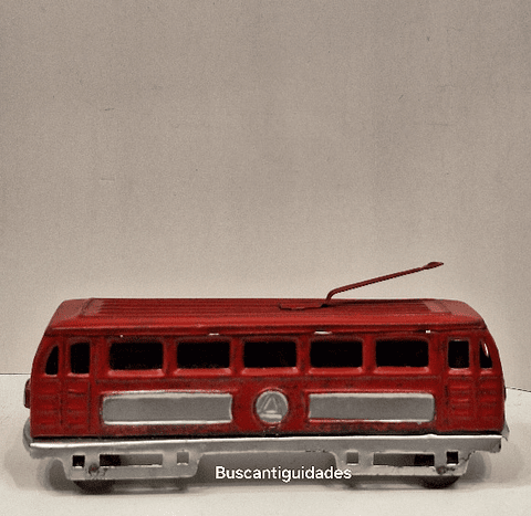 Brinquedo em lata, Carruagem de elétrico 