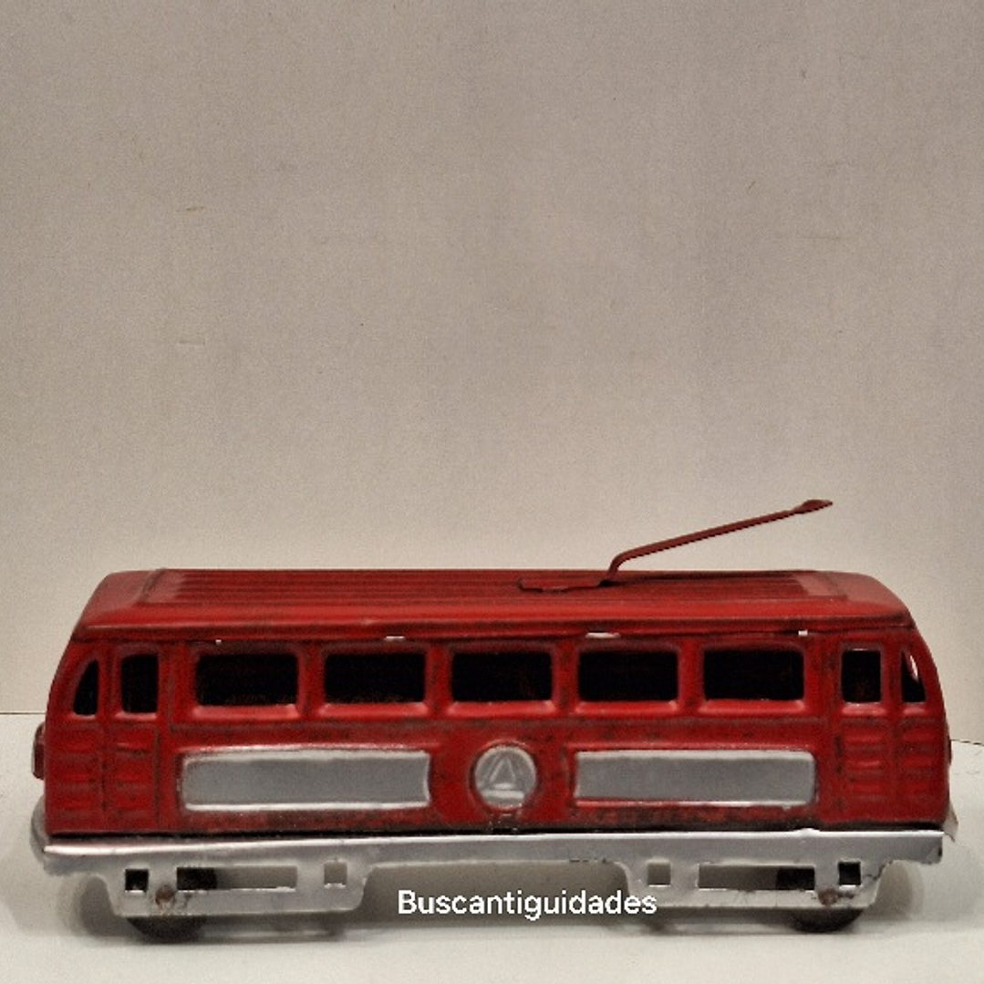 Brinquedo em lata, Carruagem de elétrico  1