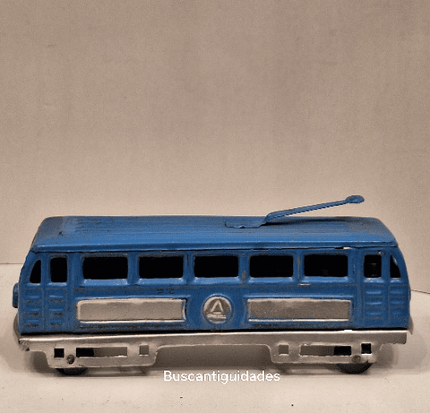 Brinquedo em lata, Carruagem de elétrico 