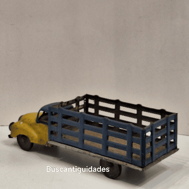 Brinquedo de lata,  Caminhão  2