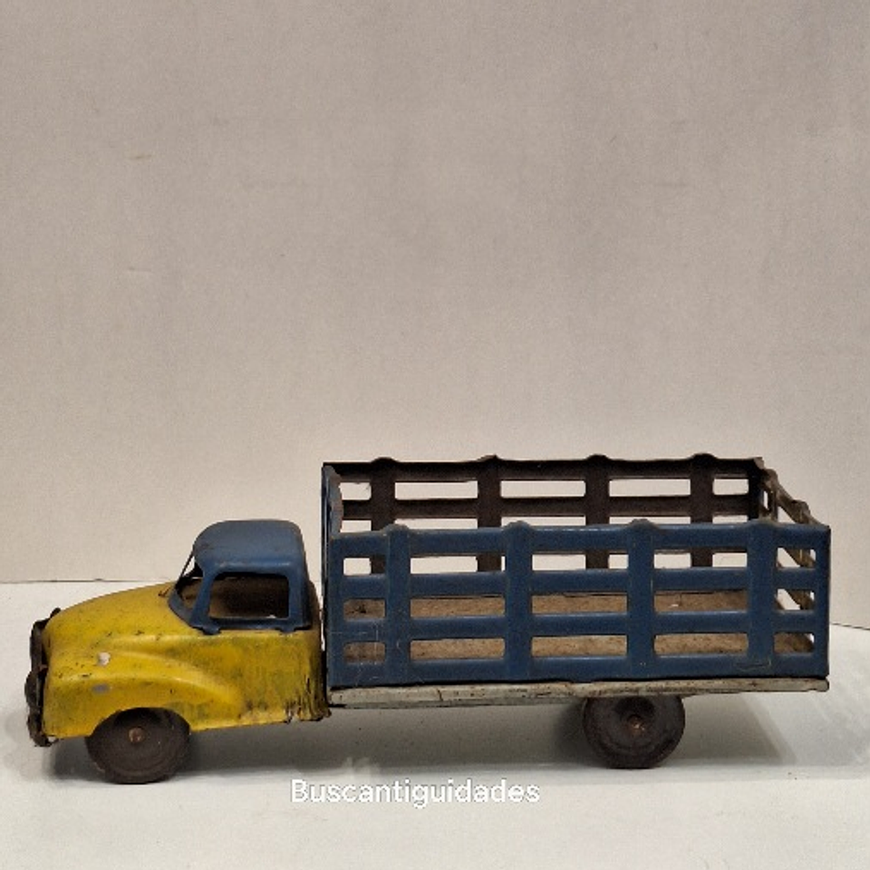 Brinquedo de lata,  Caminhão  1