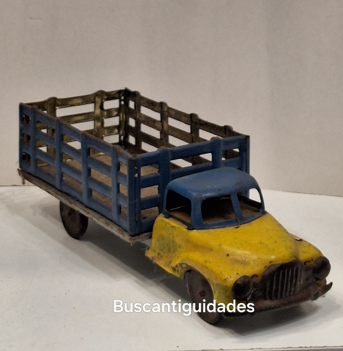 Brinquedo de lata,  Caminhão  4