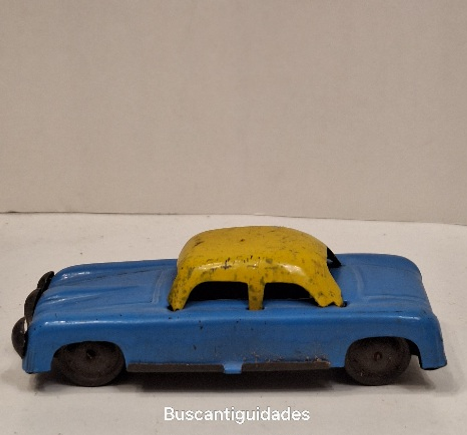 Brinquedo de lata, carro conversível  4