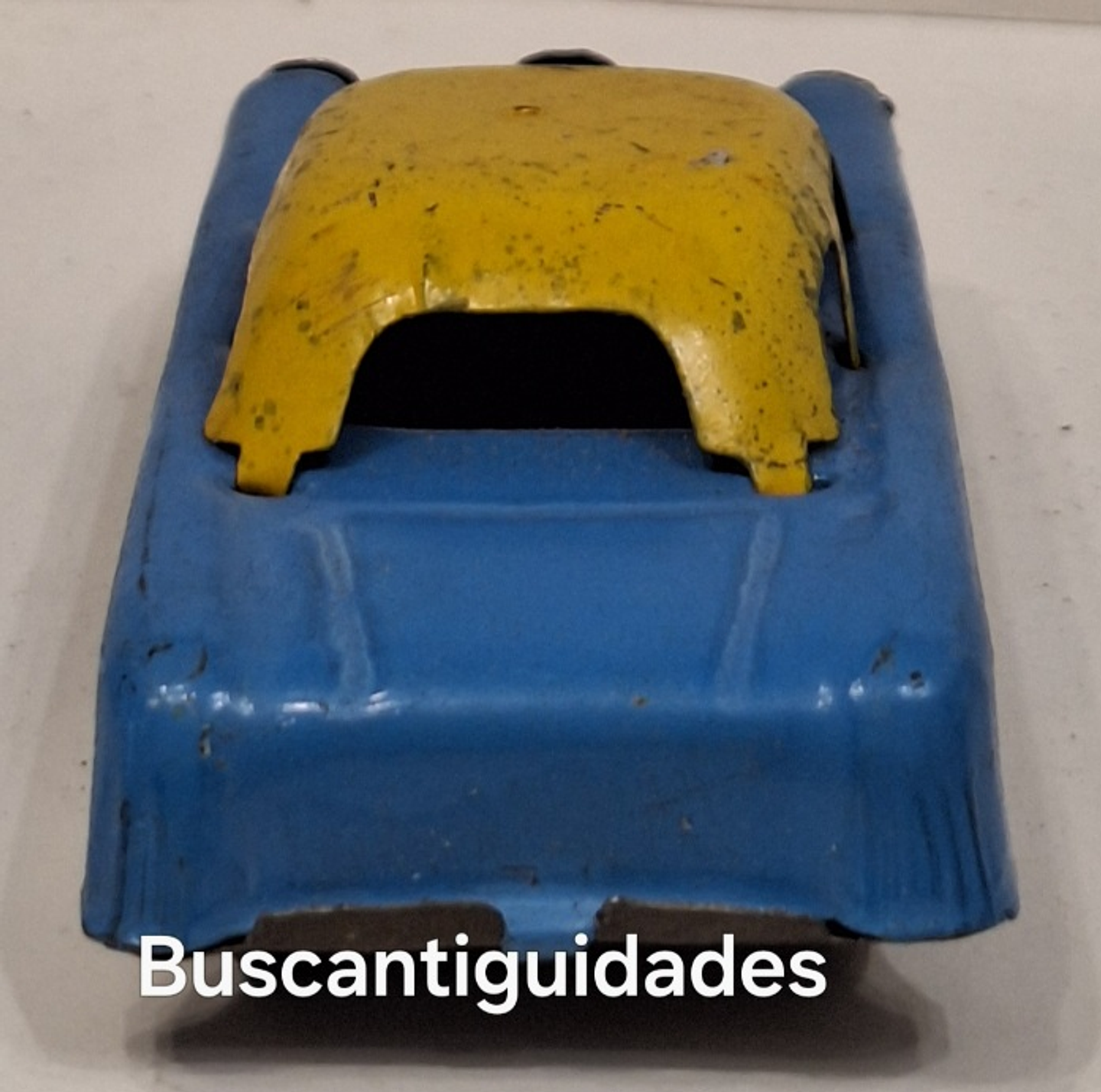 Brinquedo de lata, carro conversível  6
