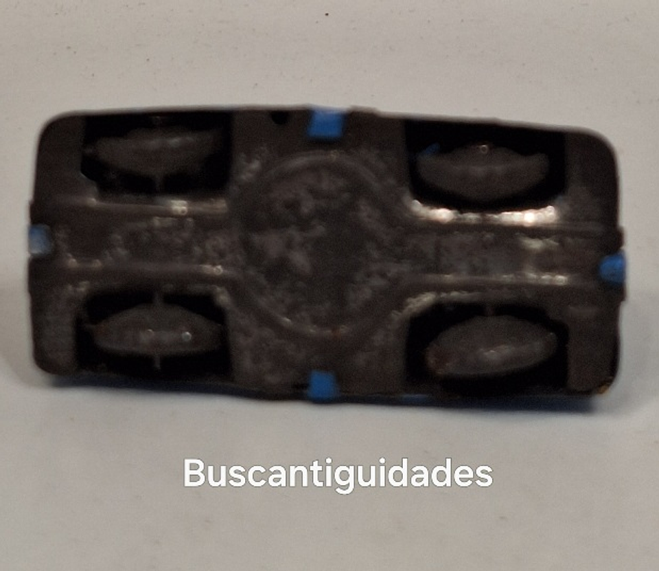 Brinquedo de lata, Carro pulga azul  6
