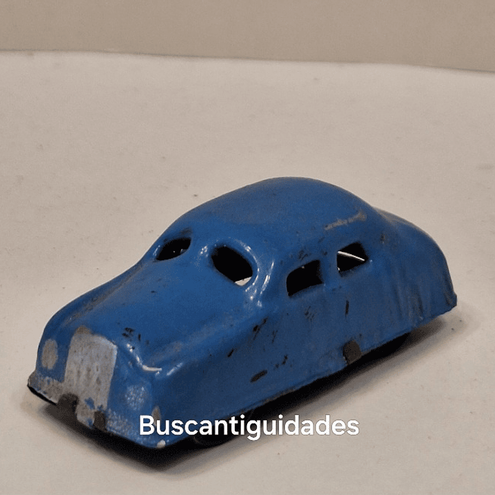 Brinquedo de lata, Carro pulga azul  4