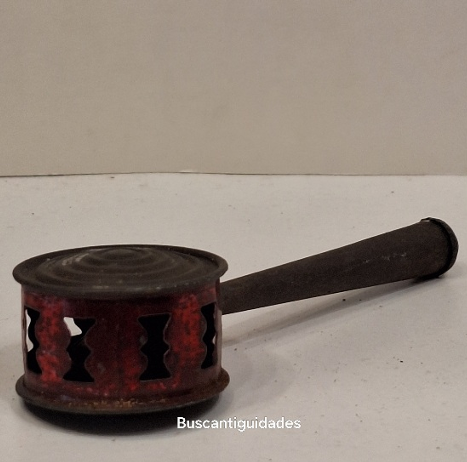 Brinquedo, chocalho e apito 1