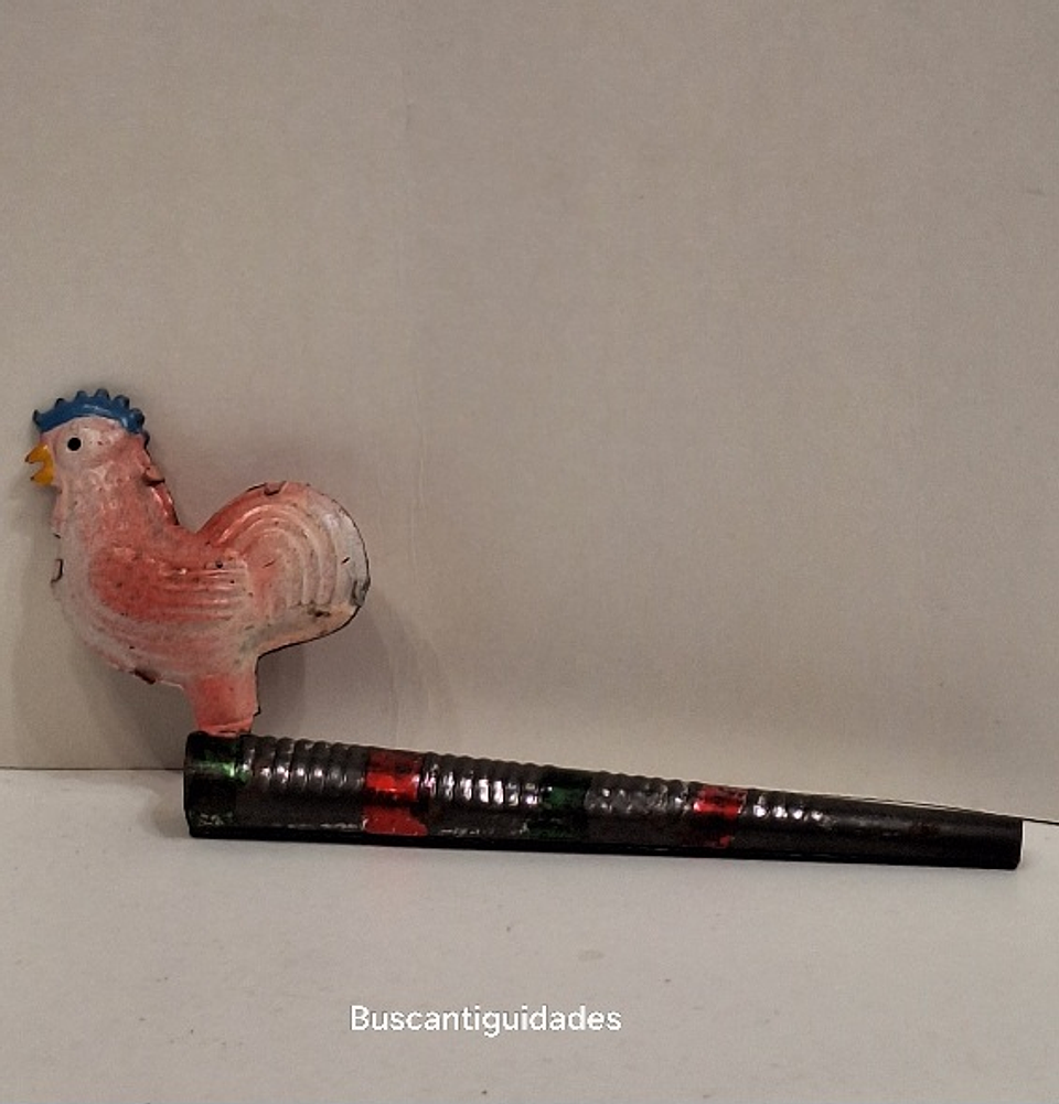 Brinquedo de lata,  gaita/corneta com galo 1