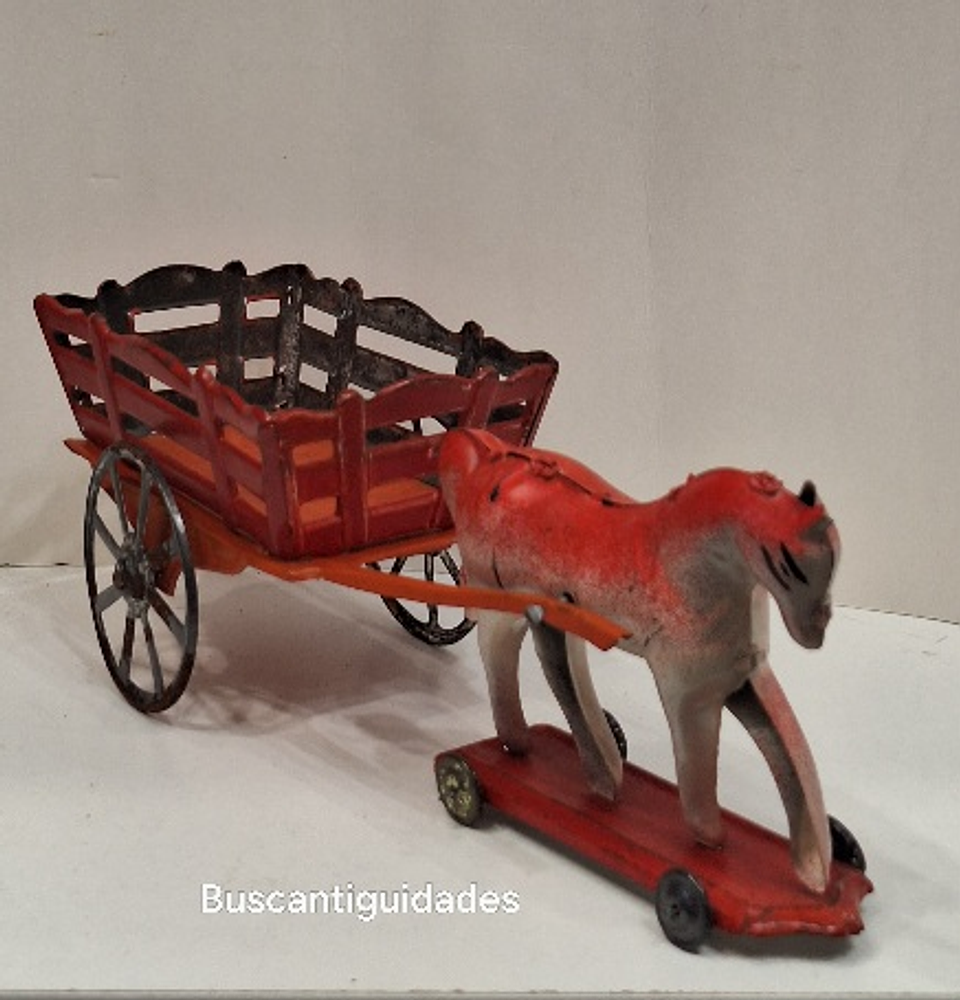 Brinquedo de lata,  carroça com cavalo  1