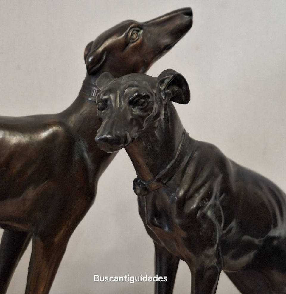 Escultura, arte Déco, Galgos 2